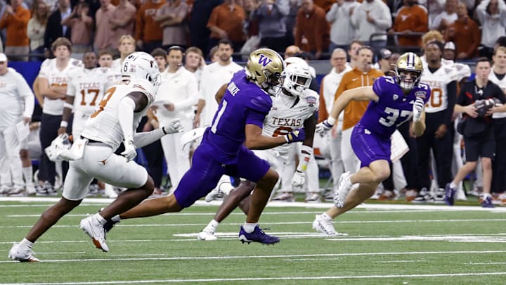 Bears receiver Rome Odunze gets loose after a catch in the national semifinals.