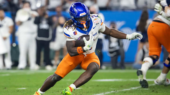 Dec 31, 2024; Glendale, AZ, USA; Boise State Broncos running back Ashton Jeanty (2) against the Penn State Nittany Lions during the Fiesta Bowl at State Farm Stadium.