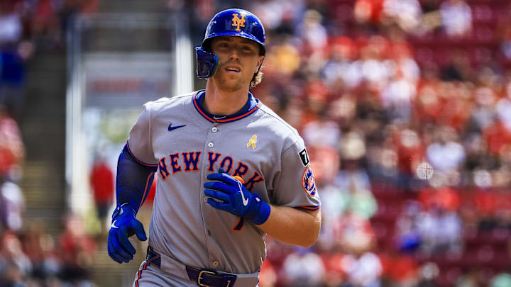 Sep 7, 2025; Cincinnati, Ohio, USA; New York Mets third baseman Brett Baty (7) runs the bases after hitting a solo home run in the third inning against the Cincinnati Reds at Great American Ball Park. Mandatory Credit: Katie Stratman-Imagn Images Sep 7, 2025; Cincinnati, Ohio, USA; New York Mets third baseman Brett Baty (7) runs the bases after hitting a solo home run in the third inning against the Cincinnati Reds at Great American Ball Park. Mandatory Credit: Katie Stratman-Imagn Images
