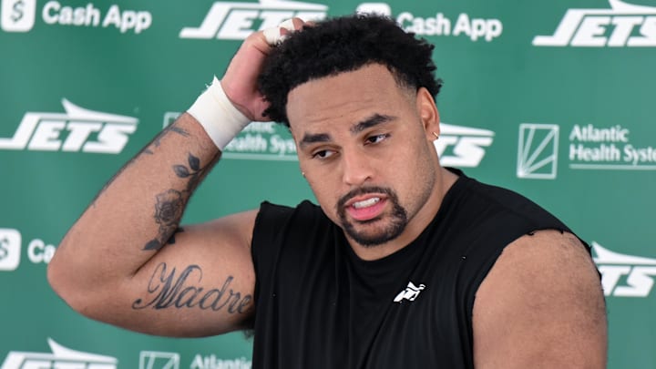 New York Jets guard Alijah Vera-Tucker New York Jets guard Alijah Vera-Tucker