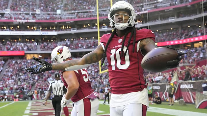 Nov 6, 2022; Phoenix, Ariz., United States;  Arizona Cardinals wide receiver DeAndre Hopkins (10)