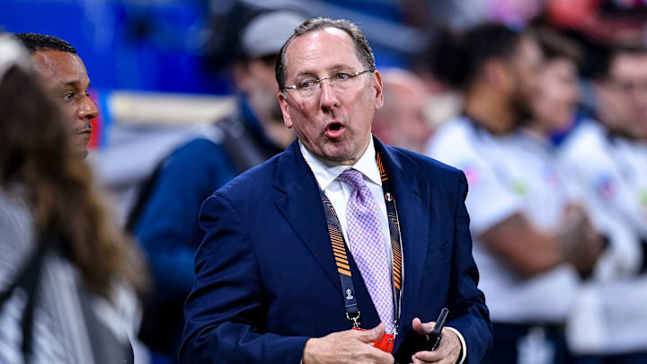 John Textor est présent pour la demi-finale retour de Ligue des Champions entre le PSG et Arsenal.