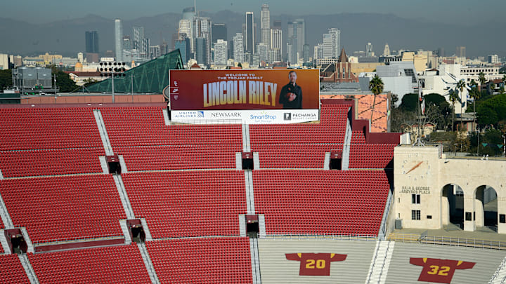 USC Football, USC Trojans