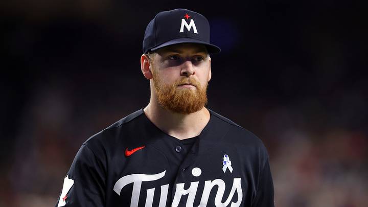 Jun 21, 2026; Phoenix, Arizona, USA; Minnesota Twins pitcher Cody Laweryson against the Arizona Diamondbacks at Chase Field. Mandatory Credit: Mark J. Rebilas-Imagn Images