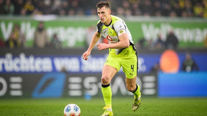 VfL Wolfsburg v Borussia Dortmund - Bundesliga