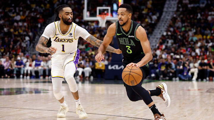 Los Lakers podrían adquirir en cambio a CJ McCollum desde Pelicans