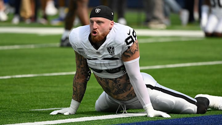 Oct 20, 2024; Inglewood, California, USA; Las Vegas Raiders defensive end Maxx Crosby (98) before an NFL game against the Los Angeles Rams at SoFi Stadium. Mandatory Credit: Robert Hanashiro-Imagn Images Oct 20, 2024; Inglewood, California, USA; Las Vegas Raiders defensive end Maxx Crosby (98) before an NFL game against the Los Angeles Rams at SoFi Stadium. Mandatory Credit: Robert Hanashiro-Imagn Images