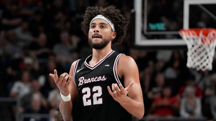 March 10, 2026; Las Vegas, NV, USA; Santa Clara Broncos forward Allen Graves (22) celebrates against the Gonzaga Bulldogs during the first half at Orleans Arena. Mandatory Credit: Kyle Terada-Imagn Images March 10, 2026; Las Vegas, NV, USA; Santa Clara Broncos forward Allen Graves (22) celebrates against the Gonzaga Bulldogs during the first half at Orleans Arena. Mandatory Credit: Kyle Terada-Imagn Images