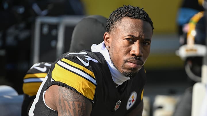 Dec 8, 2024; Pittsburgh, Pennsylvania, USA; Pittsburgh Steelers cornerback Joey Porter Jr. (24) sits on the bench during a game against the Cleveland Browns at Acrisure Stadium. Mandatory Credit: Barry Reeger-Imagn Images