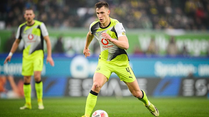 VfL Wolfsburg v Borussia Dortmund - Bundesliga VfL Wolfsburg v Borussia Dortmund - Bundesliga