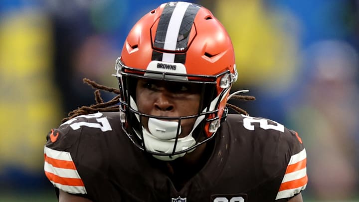 Cleveland Browns v Los Angeles Rams