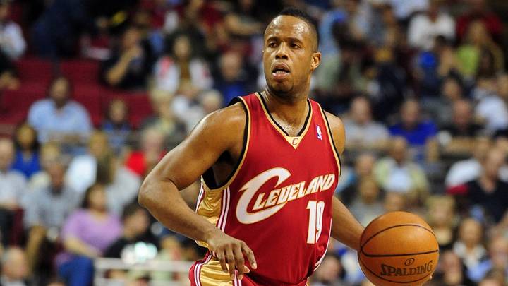 Feb. 11, 2008; Orlando, FL, USA; Cleveland Cavaliers guard Damon Jones (19) against the Orlando Magic at Amway Arena Mandatory Credit: Mark J. Rebilas-USA TODAY Sports Feb. 11, 2008; Orlando, FL, USA; Cleveland Cavaliers guard Damon Jones (19) against the Orlando Magic at Amway Arena Mandatory Credit: Mark J. Rebilas-USA TODAY Sports