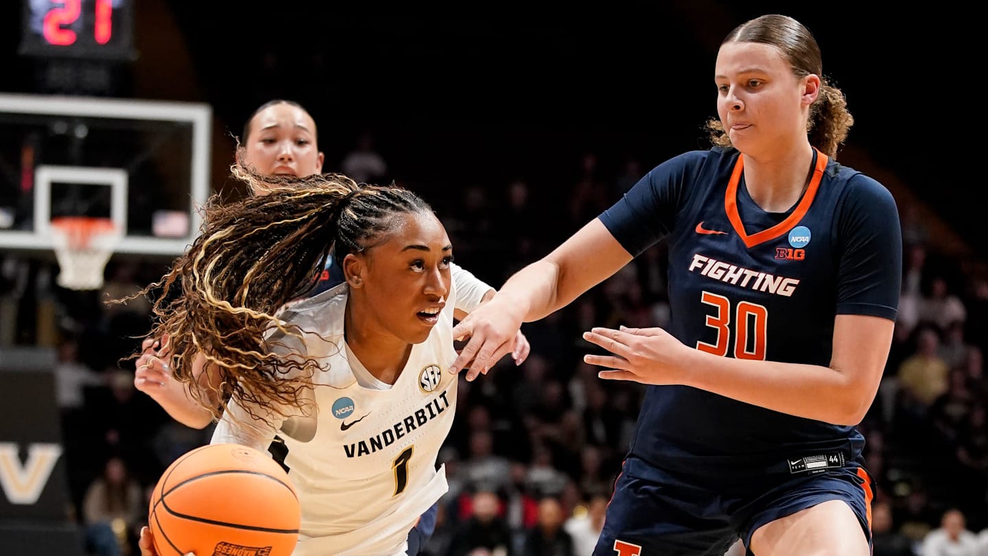 No. 2 Vanderbilt Women's Basketball Rolls Past No. 7 Illinois Punching Ticket to Sweet 16