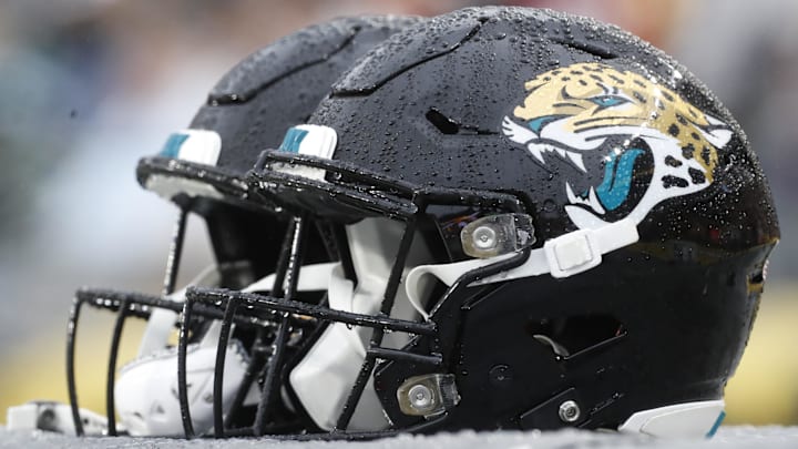 Oct 29, 2023; Pittsburgh, Pennsylvania, USA; Jacksonville Jaguars helmet on the sidelines against the Pittsburgh Steelers during the fourth quarter at Acrisure Stadium. Mandatory Credit: Charles LeClaire-Imagn Images Oct 29, 2023; Pittsburgh, Pennsylvania, USA; Jacksonville Jaguars helmet on the sidelines against the Pittsburgh Steelers during the fourth quarter at Acrisure Stadium. Mandatory Credit: Charles LeClaire-Imagn Images