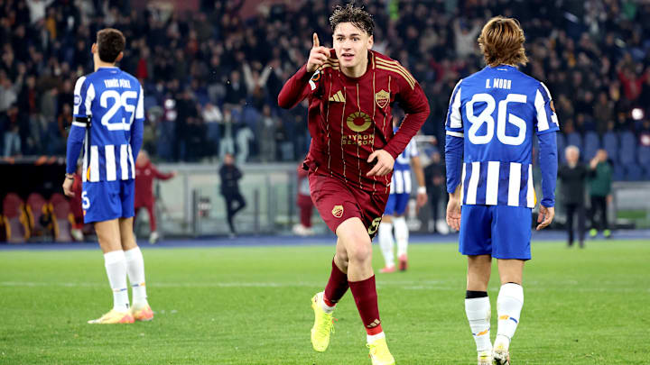 Roma vence o Porto e vai às oitavas de final da Europa League 2024/25