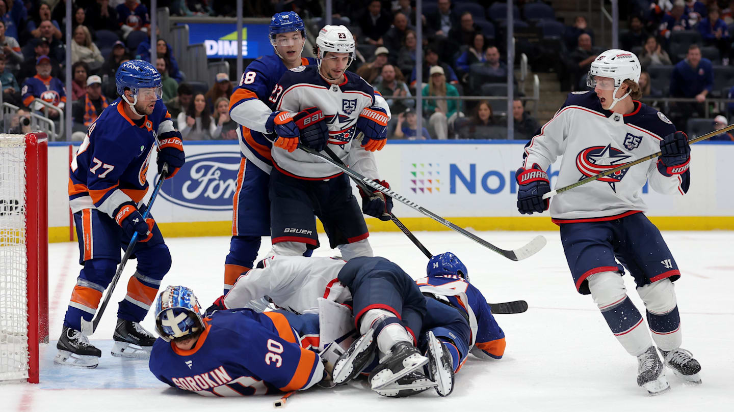 Islanders move back into playoff position behind Ilya Sorokin shutout performance