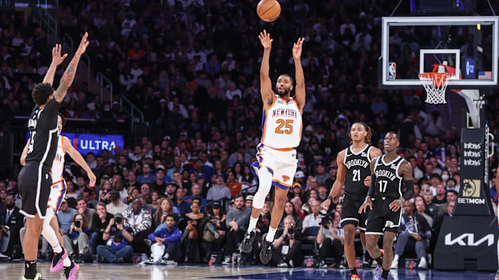 Nov 17, 2024; New York, New York, USA; New York Knicks forward Mikal Bridges (25) at Madison Square Garden. Mandatory Credit: Wendell Cruz-Imagn Images Nov 17, 2024; New York, New York, USA; New York Knicks forward Mikal Bridges (25) at Madison Square Garden. Mandatory Credit: Wendell Cruz-Imagn Images