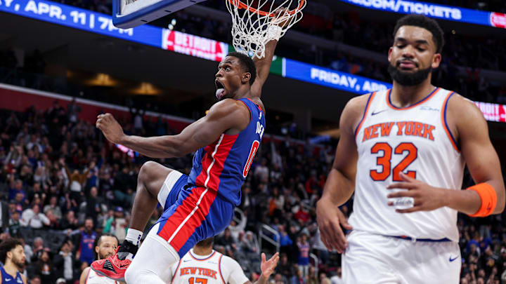 New York Knicks v Detroit Pistons