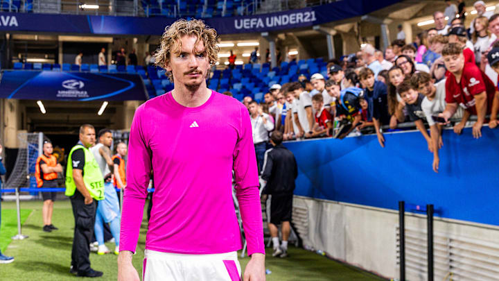 Der Transfer von Nick Woltemade zum FC Bayern befindet sich in der Schwebe