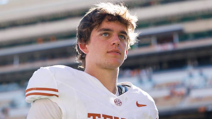 Texas quarterback Arch Manning Texas quarterback Arch Manning