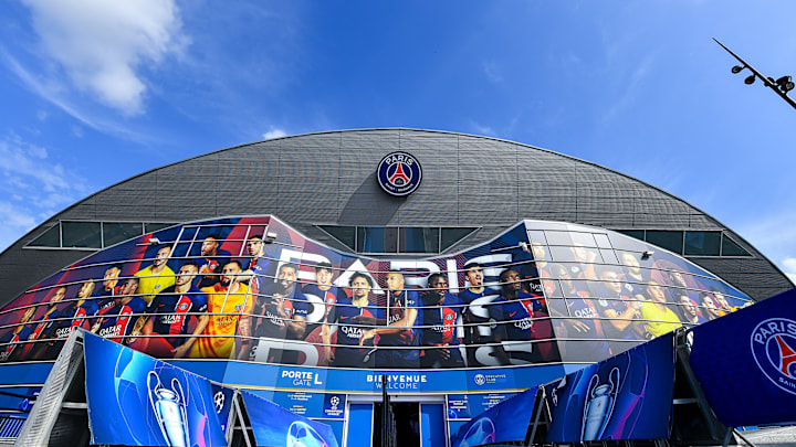 Le Paris Saint-Germai pourrait quitter le Parc des Princes. Le Paris Saint-Germai pourrait quitter le Parc des Princes.