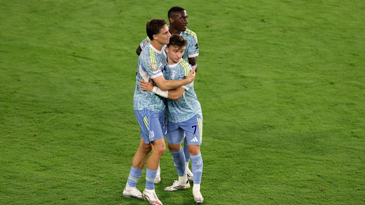 Juventus salta na frente pelos critérios