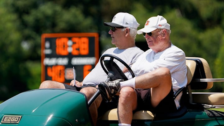 Cincinati Bengals owner Mike Brown, right, attends practice, Wednesday, June 11, 2025, at Kettering Health Practice Fields in Downtown Cincinnati.