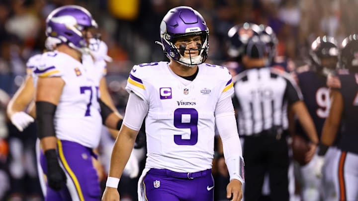 J.J. McCarthy in his NFL debut against the Bears.