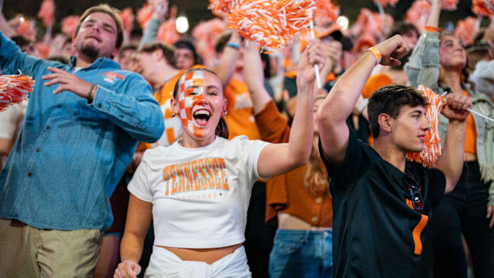 Tennessee Volunteers football fans