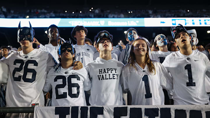 Illinois v Penn State