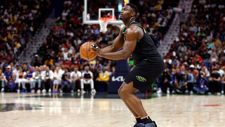 Los Angeles Lakers v New Orleans Pelicans