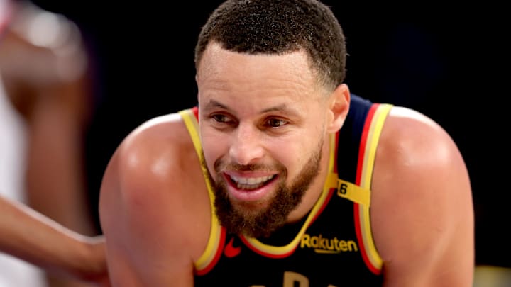 Golden State Warriors guard Stephen Curry (30) reacts during the second quarter against the New York Knicks at Madison Square Garden. Golden State Warriors guard Stephen Curry (30) reacts during the second quarter against the New York Knicks at Madison Square Garden.