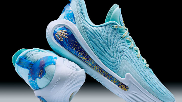 The Curry 12 "Pisces" colorway.