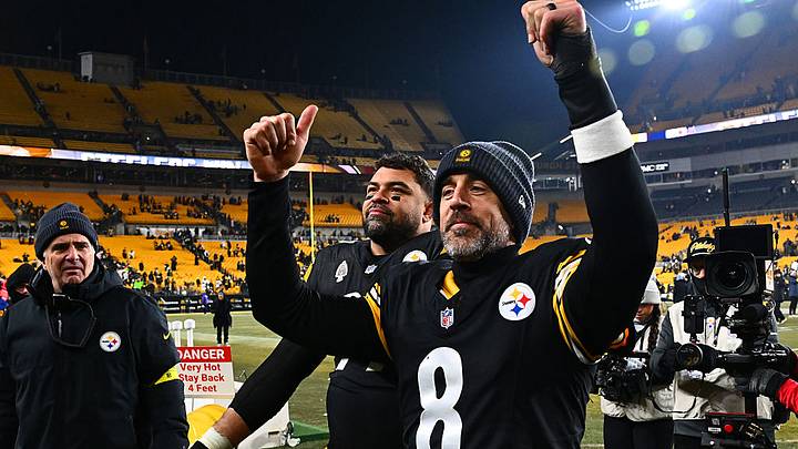 Aaron Rodgers y los Steelers se metieron a los Playoffs. Aaron Rodgers y los Steelers se metieron a los Playoffs.