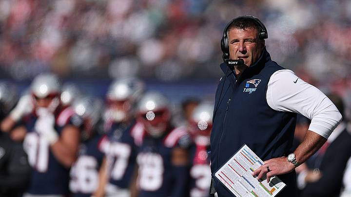El coach Mike Vrabel tendrá una oportunidad de enriquecer su defensa en el Draft de la NFL. El coach Mike Vrabel tendrá una oportunidad de enriquecer su defensa en el Draft de la NFL.