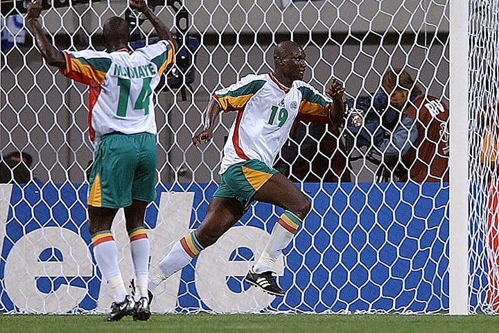 Papa Bouba Diop scores against France