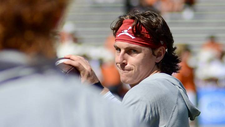 Oklahoma quarterback John Mateer warms up before the Sooners' game against Texas.