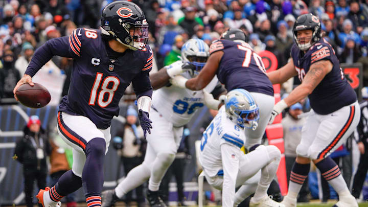 The Bears held the Lions to two sacks of Caleb Williams and he had time to throw but Detroit still romped 34-17.