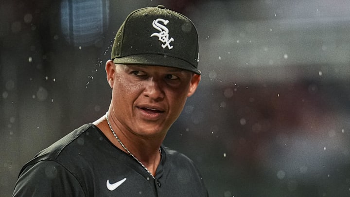 Aug 20, 2025; Cumberland, Georgia, USA; Chicago White Sox manager Will Venable (1) on the field during the game against the Atlanta Braves during the eighth inning at Truist Park. Mandatory Credit: Dale Zanine-Imagn Images