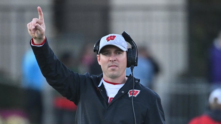 Former Wisconsin Badgers coach and player Jim Leonhard is the new defensive coordinator for the Buffalo Bills.