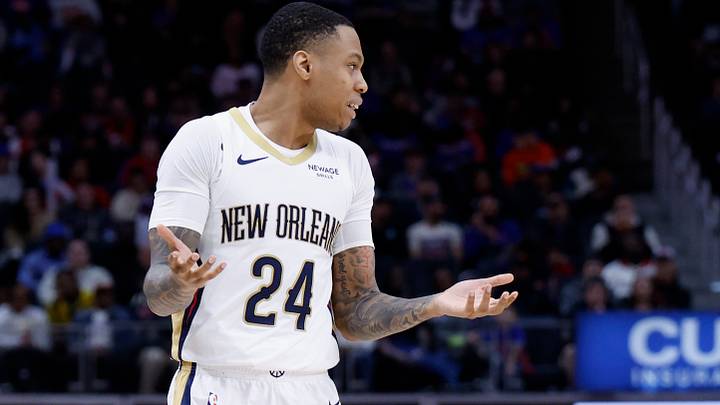 Sports Illustrated's Terry Kimble reacts to the Pelicans trading Jordan Hawkins to the Grizzlies. 