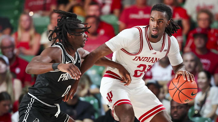 Indiana forward Mackenzie Mgbako (21) dribbles against Providence in the Bahamas.