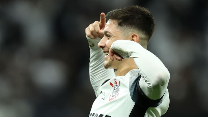 Garro está cada vez mais “em casa” no Corinthians. 