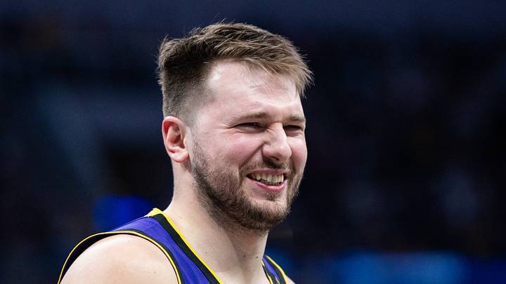Los Angeles Lakers guard Luka Doncic (77) Los Angeles Lakers guard Luka Doncic (77)