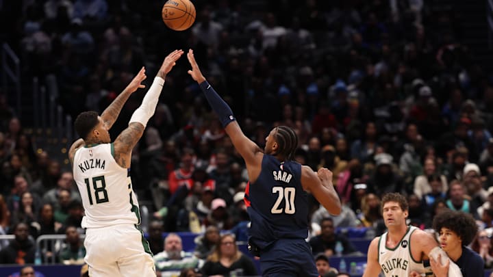Kuzma had 19 points in Milwaukee's win on Friday night