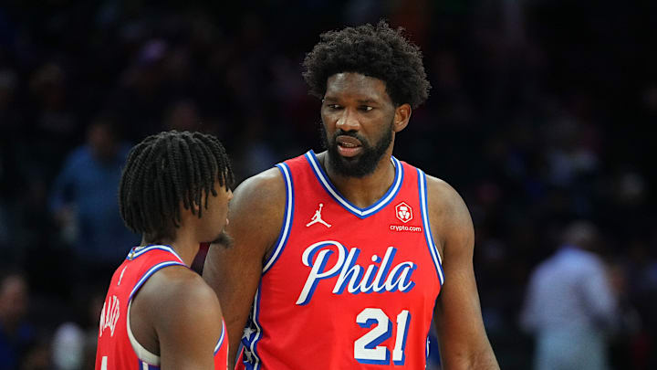 Joel Embiid, Tyrese Maxey 
