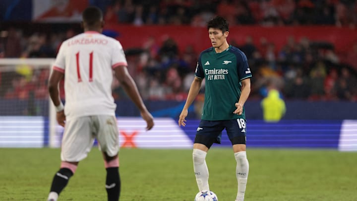 Sevilla FC v Arsenal FC