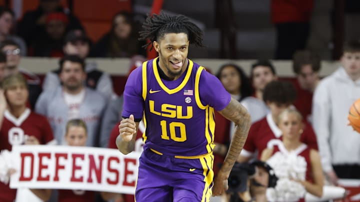 Feb 15, 2025; Norman, Oklahoma, USA; LSU Tigers forward Daimion Collins (10) reacts after scoring against the Oklahoma Sooners during the second half at Lloyd Noble Center. Mandatory Credit: Alonzo Adams-Imagn Images Feb 15, 2025; Norman, Oklahoma, USA; LSU Tigers forward Daimion Collins (10) reacts after scoring against the Oklahoma Sooners during the second half at Lloyd Noble Center. Mandatory Credit: Alonzo Adams-Imagn Images