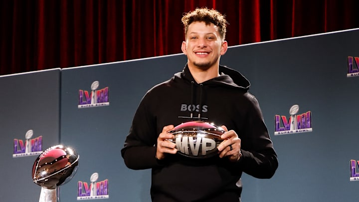 Patrick Mahomes reestructuró su contrato para ayudar a los Chiefs 