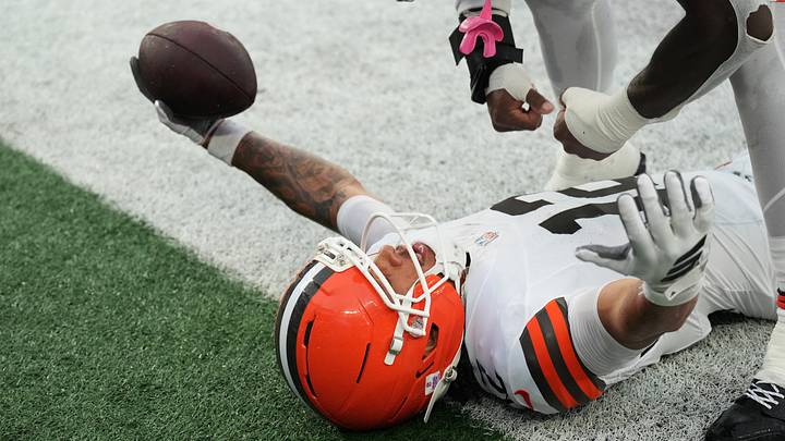Oct 11, 2026; East Rutherford, New Jersey, USA; Cleveland Browns wide receiver Denzel Boston (12) celebrates after scoring a touchdown during the fourth quarter against the New York Jets at MetLife Stadium. Mandatory Credit: Robert Deutsch-Imagn Images Oct 11, 2026; East Rutherford, New Jersey, USA; Cleveland Browns wide receiver Denzel Boston (12) celebrates after scoring a touchdown during the fourth quarter against the New York Jets at MetLife Stadium. Mandatory Credit: Robert Deutsch-Imagn Images